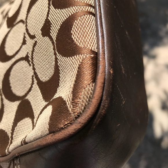 Poor Used Condition: Authentic COACH Bundle - Picture 7 of 8